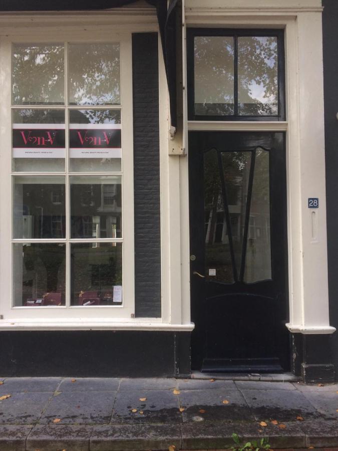 Slapen Bij Van-V Zierikzee Exterior photo